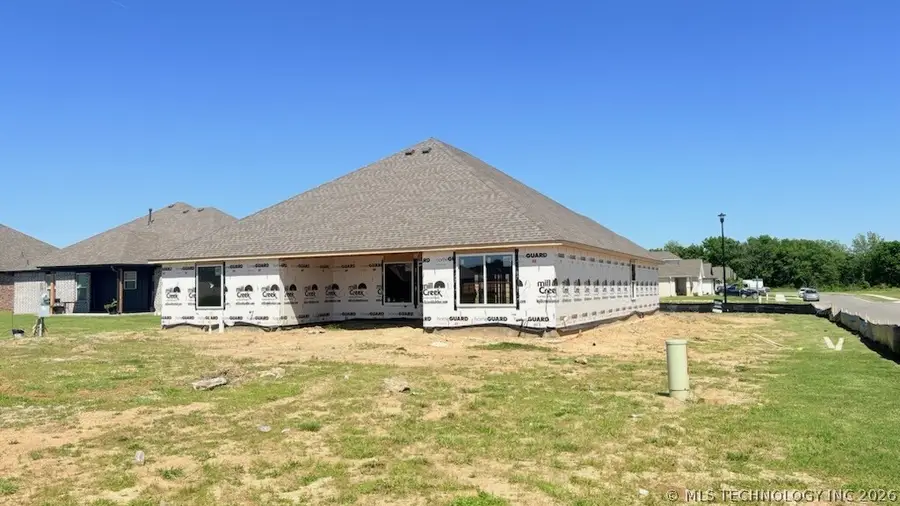 10888 S 279th East Avenue, Coweta, OK 74008 - #2