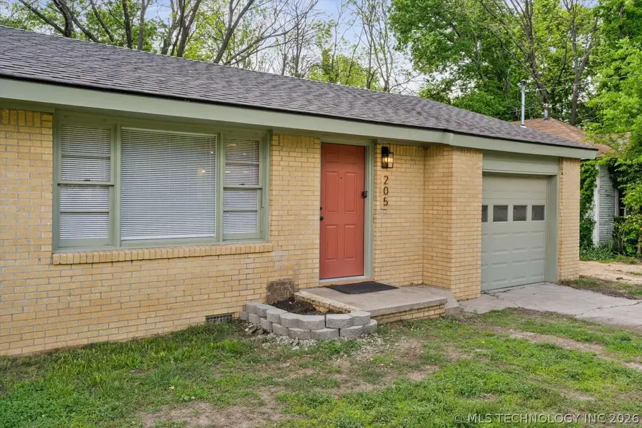 205 Home Avenue, Bartlesville, OK 74006 - #3