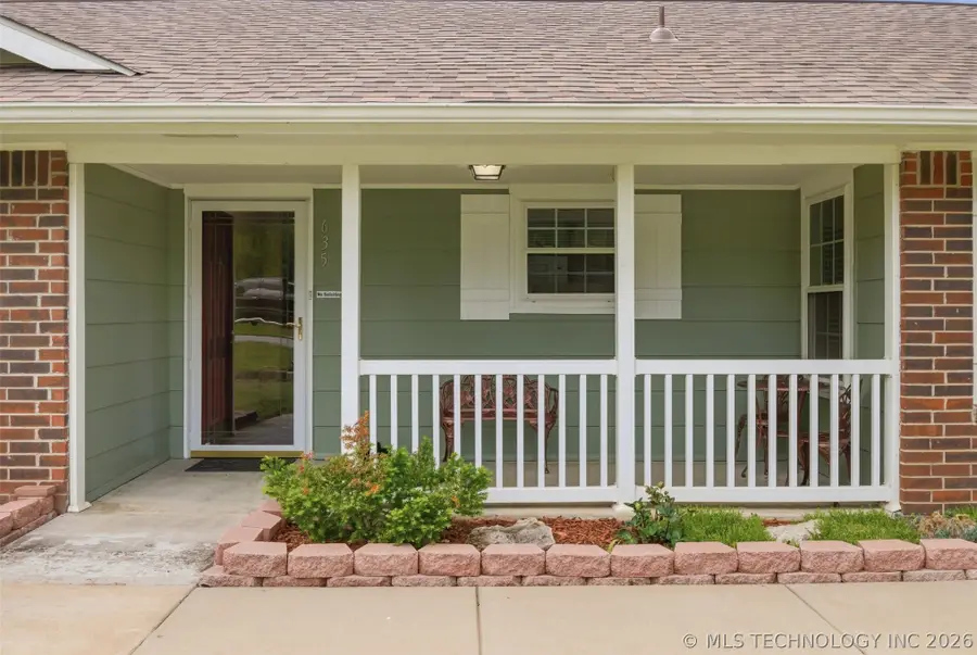 635 S Pecan Street, Oologah, OK 74053 - #2
