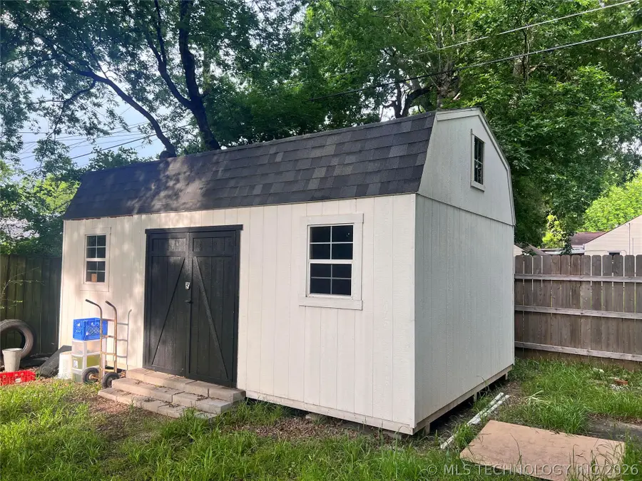 321 N Street Sw, Ardmore, OK 73401 - #2