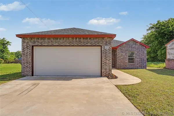 228 E Woodrow Street, Tulsa, OK 74106