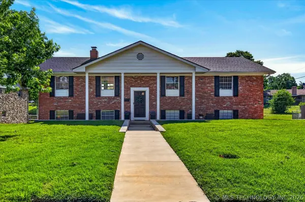 1048 SE Greystone Avenue, Bartlesville, OK 74006