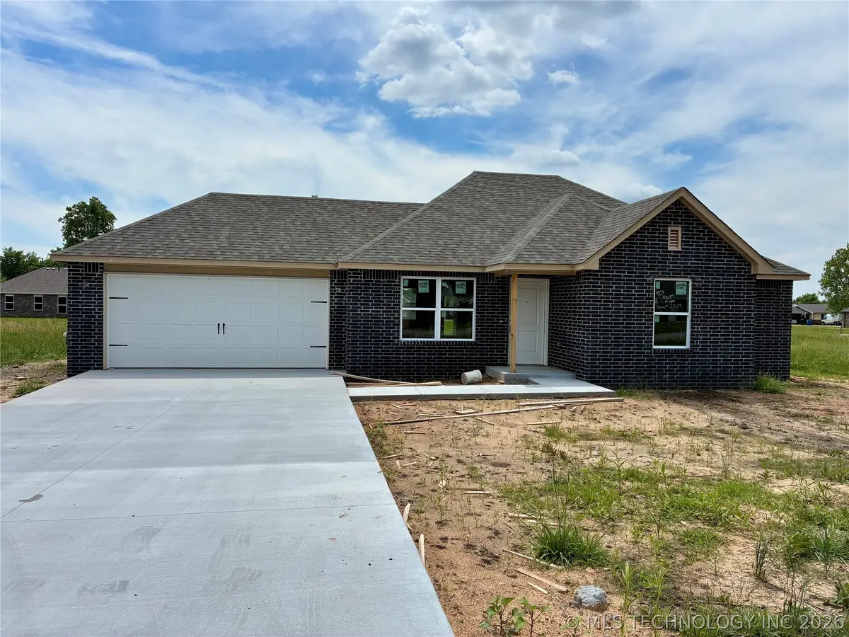 403 NW 7th Street, Wagoner, OK 74467 - #1