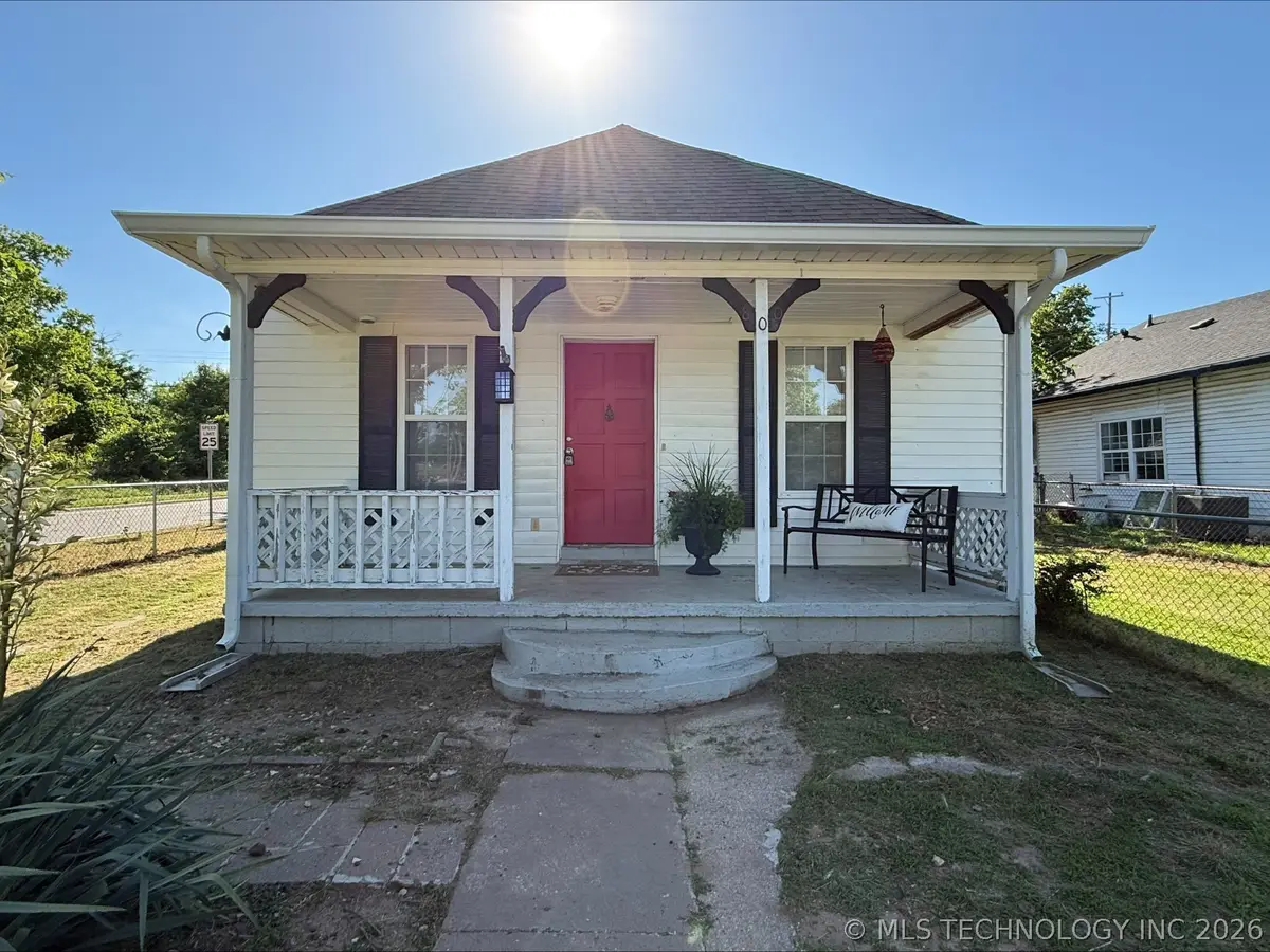 800 N Hodge Street, Sapulpa, OK 74066 - #1