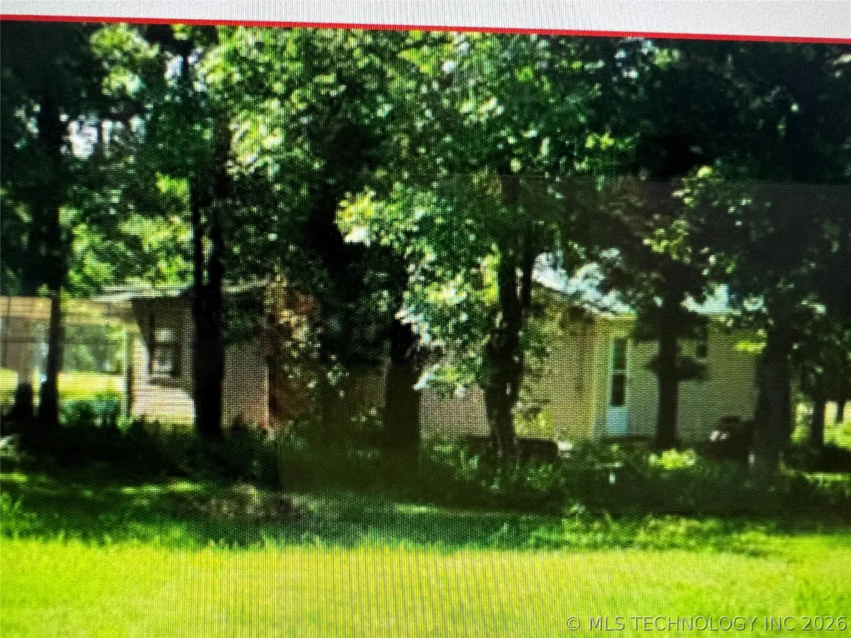 550 W Brooken Mountain Road, Stigler, OK 74462 - #1