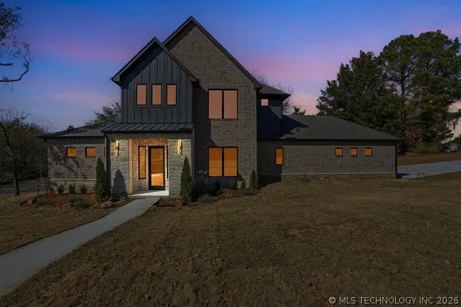 1937 S Surrey Court, Bartlesville, OK 74006 - #2