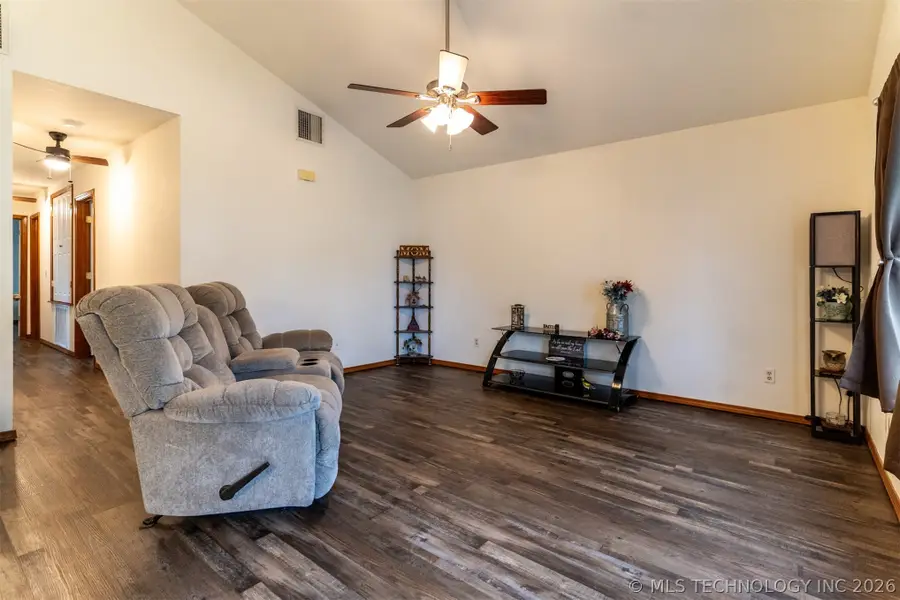 411 S Roland Street, Bristow, OK 74010 - #3
