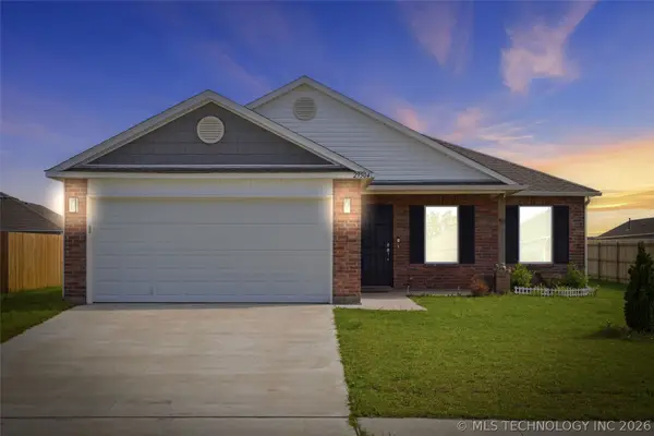 29504 E 78th Court S, Broken Arrow, OK 74014
