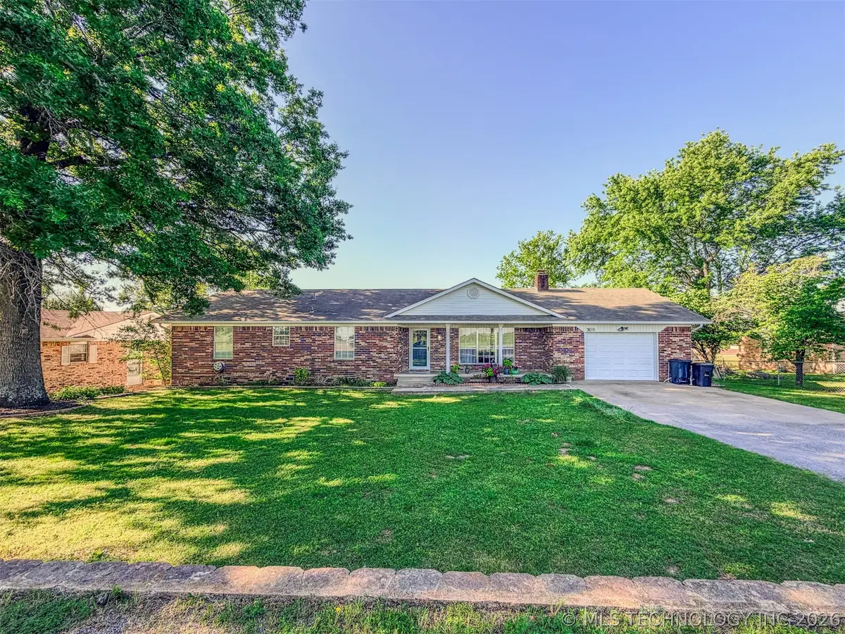306 E Willis Road, Tahlequah, OK 74464 - #1