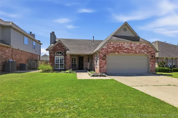 3827 W Galveston Pl Place, Broken Arrow, OK 74012