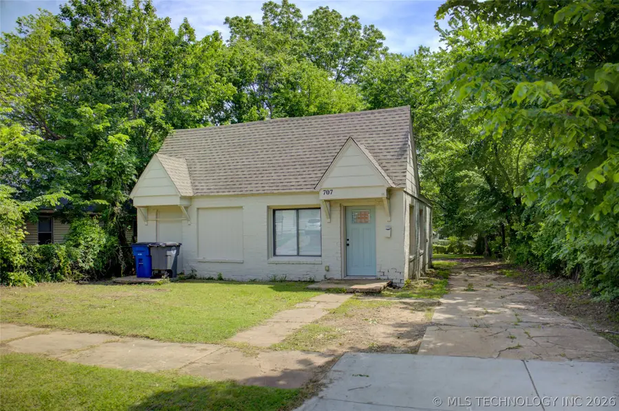 707 N Xanthus Avenue, Tulsa, OK 74110 - #2