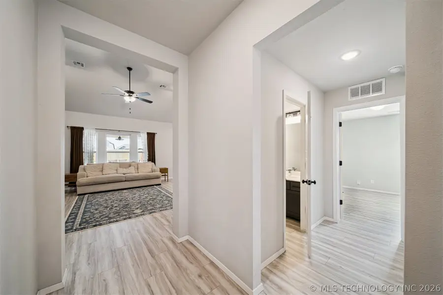 13010 E 124th Court N, Collinsville, OK 74021 - #3