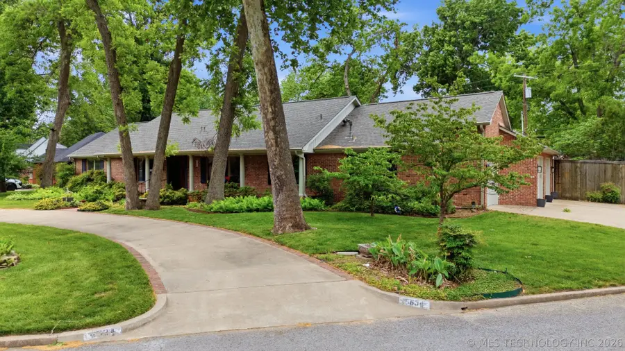 5634 S Delaware Avenue, Tulsa, OK 74105 - #2
