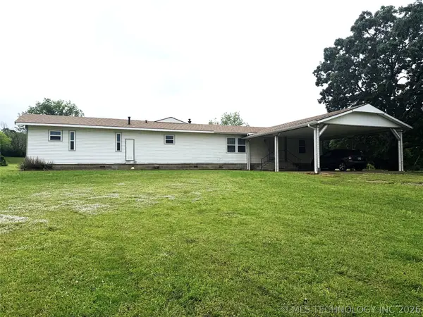 29663 S 225 Road, Henryetta, OK 74437