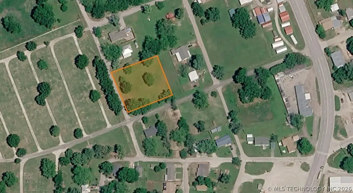 205 S E, Davis, OK 73030 - #1