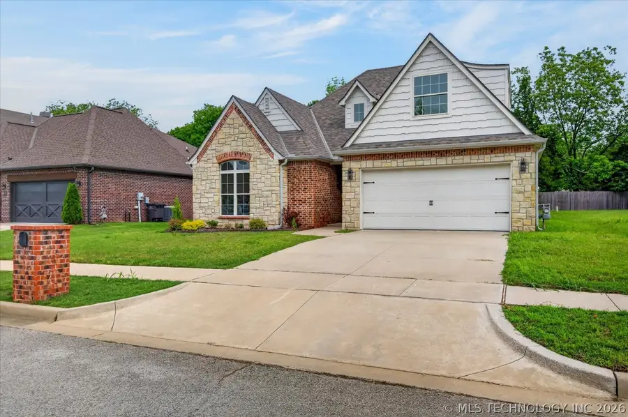 3224 Boardwalk Court, Bartlesville, OK 74006 - #2