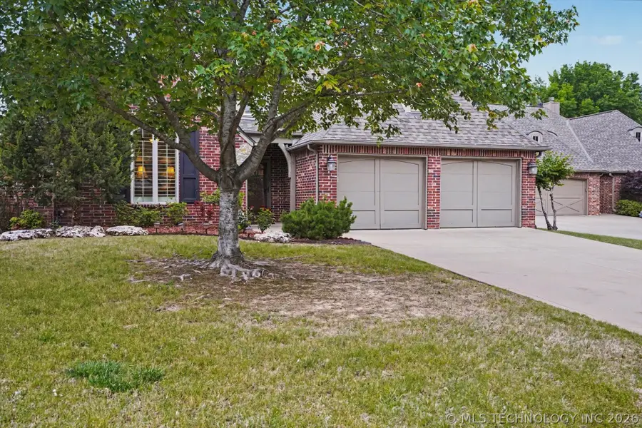 9306 S 76th East Avenue, Tulsa, OK 74133 - #2