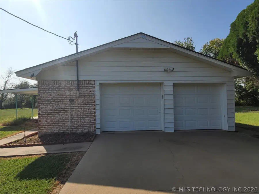 106664 S 4144 Road, Council Hill, OK 74428 - #3
