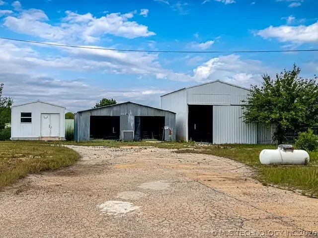 2105 E 7th Street, Stroud, OK 74079 - #2