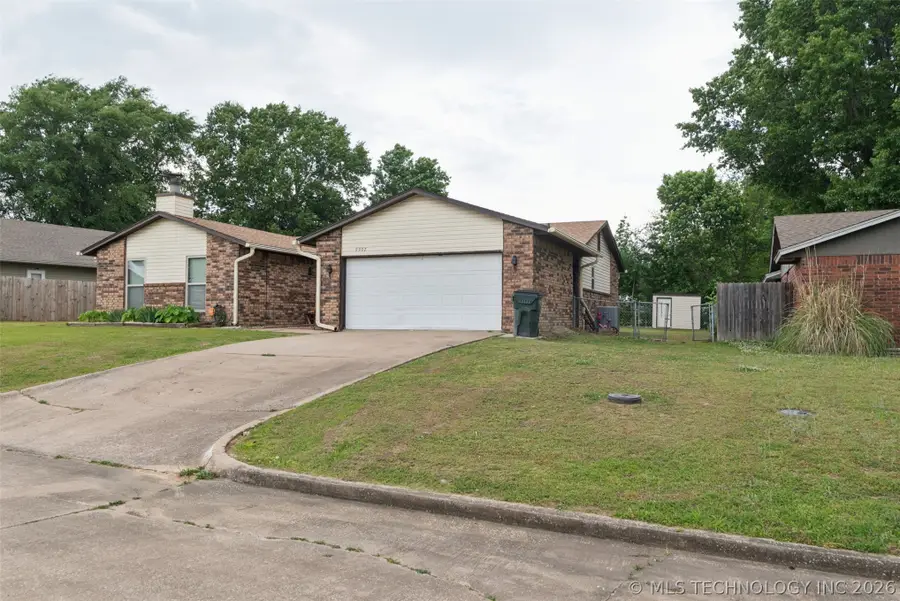 2307 E Fieldstone Street, Okmulgee, OK 74447 - #3
