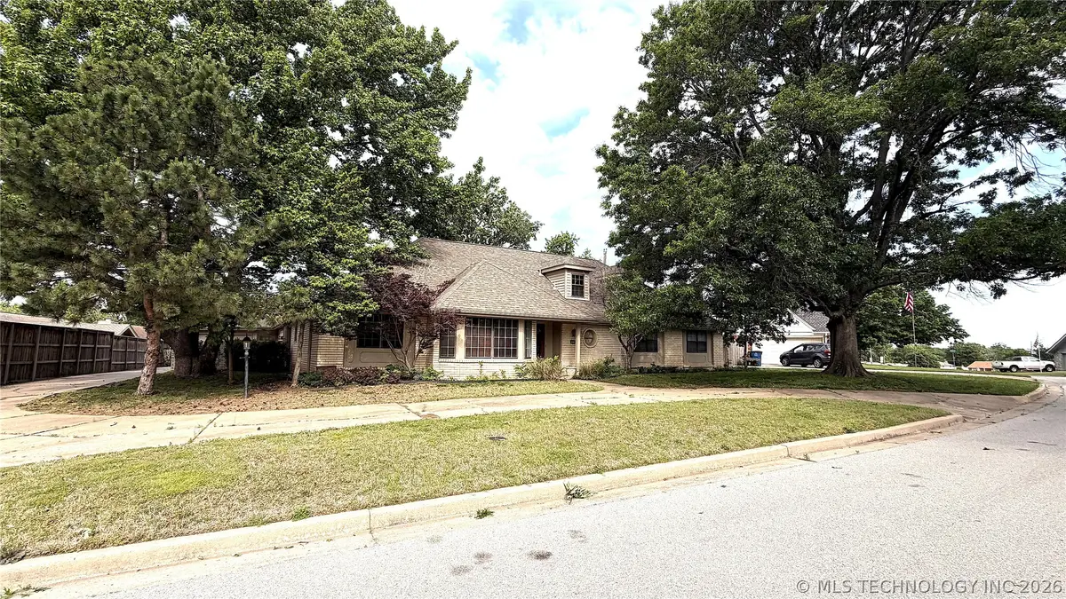 5826 S 79th East Avenue, Tulsa, OK 74145 - #1