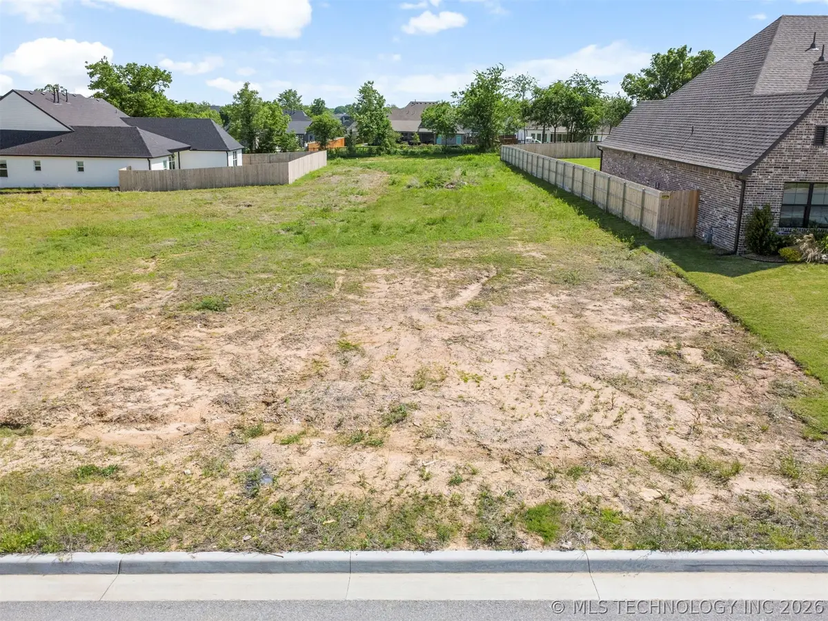 2516 E 135 Drive S, Bixby, OK 74008 - #1
