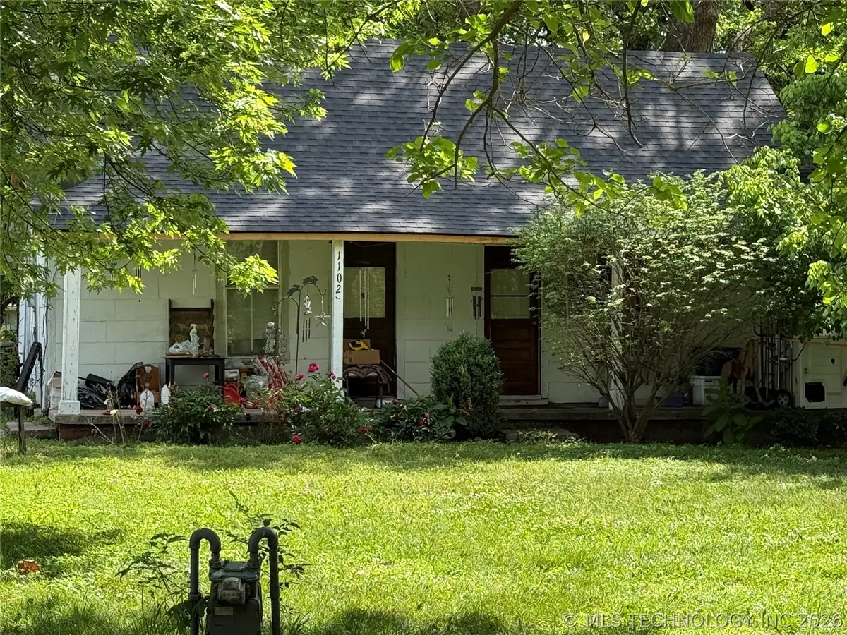 1102 SE 12th Street, Wagoner, OK 74467 - #1