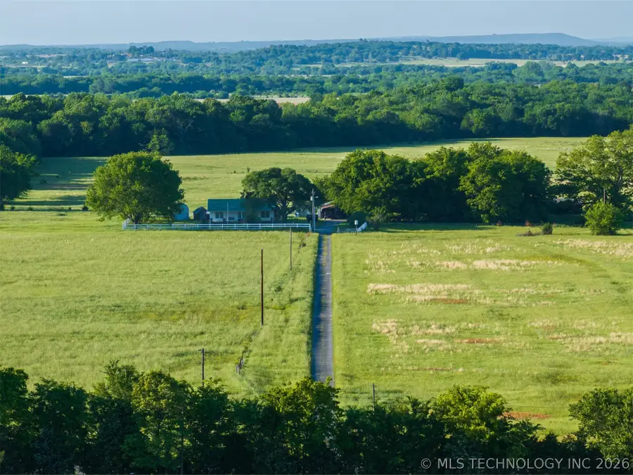 5874 E 273rd Street S, Porum, OK 74455 - #2