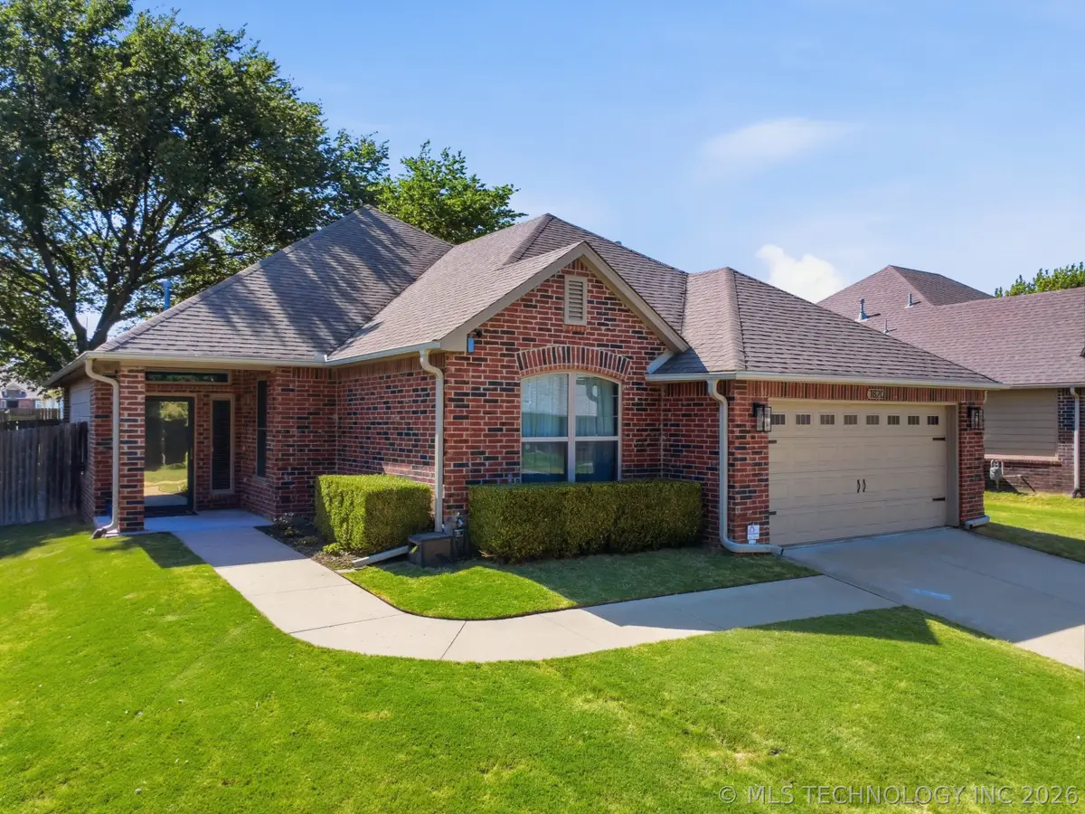 1820 S Lions Avenue, Broken Arrow, OK 74012 - #1
