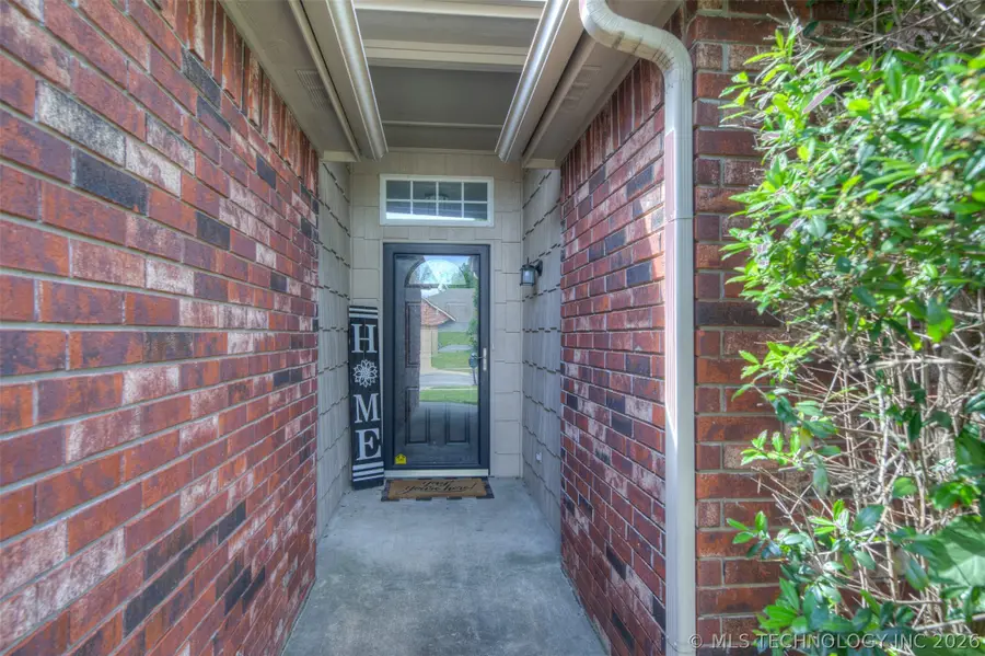 10300 E 97th Court, Owasso, OK 74055 - #2