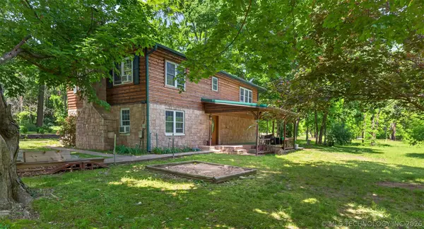 9596 N 447 Road, Spavinaw, OK 74366