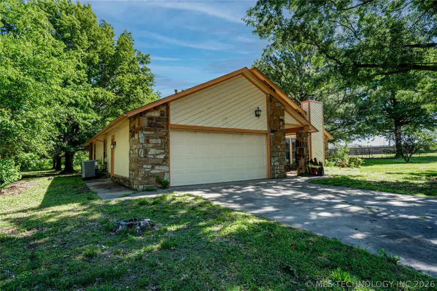 25661 Chestnut Drive, Broken Arrow, OK 74014 - #3