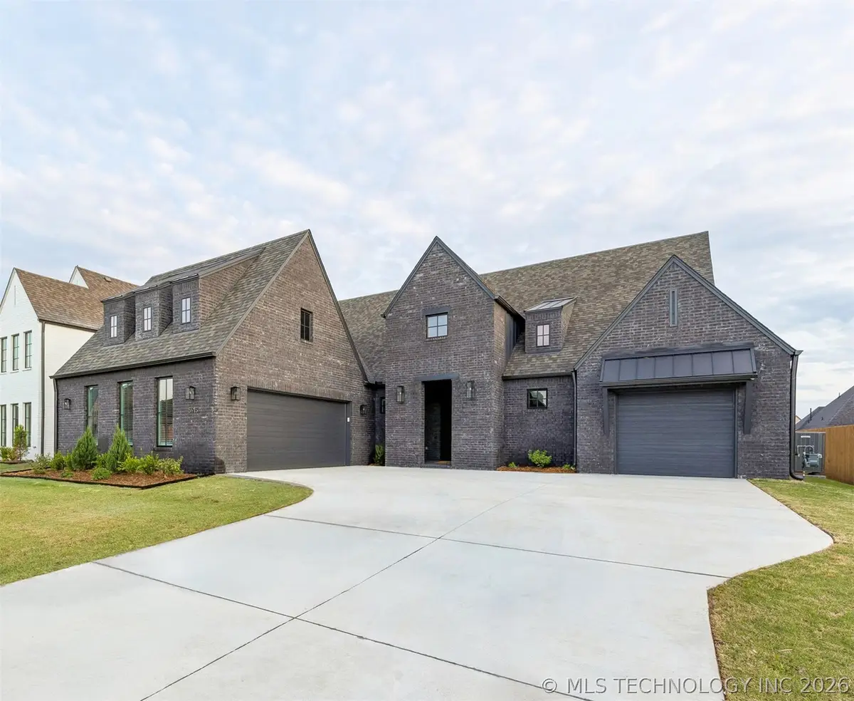 5915 E 127th Place S, Bixby, OK 74008 - #1