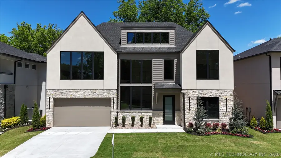 231 E 35th Place, Tulsa, OK 74105 - #2