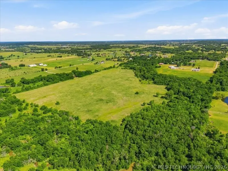 W 181st Street S, Mounds, OK 74047 - #3