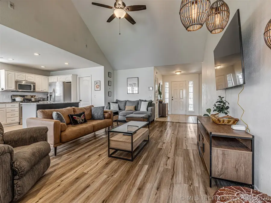 2012 E Princeton Street, Broken Arrow, OK 74012 - #3