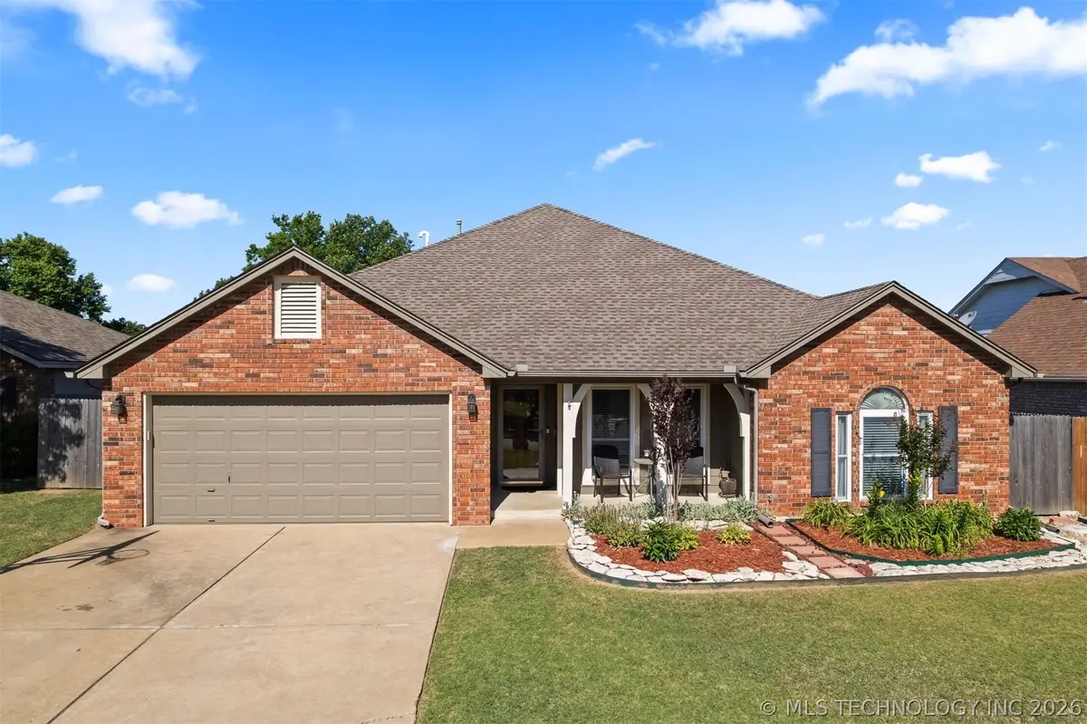 8508 N 102nd East Avenue, Owasso, OK 74055 - #1