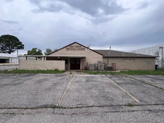 14 W Francis Street, Madill, OK 73446 - #1