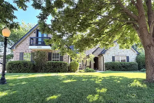 10305 E 94th Court, Owasso, OK 74055