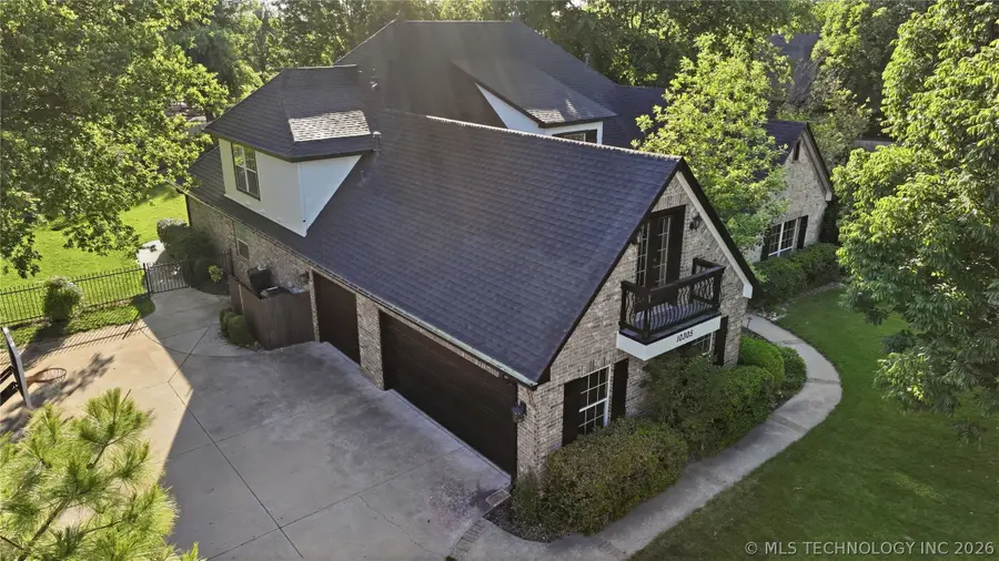10305 E 94th Court, Owasso, OK 74055 - #3