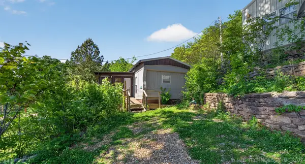 9207 N 447 Road, Spavinaw, OK 74366