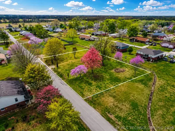 17422 S 92nd East Avenue, Bixby, OK 74008