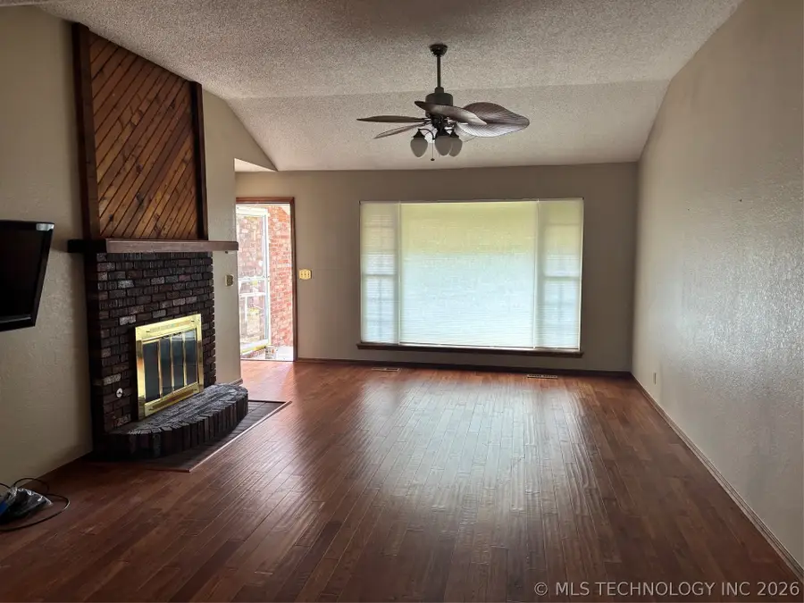 3415 S 88th East Avenue, Tulsa, OK 74145 - #3