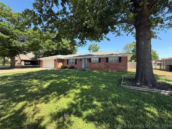 1004 E 12th, Cushing, OK 74023