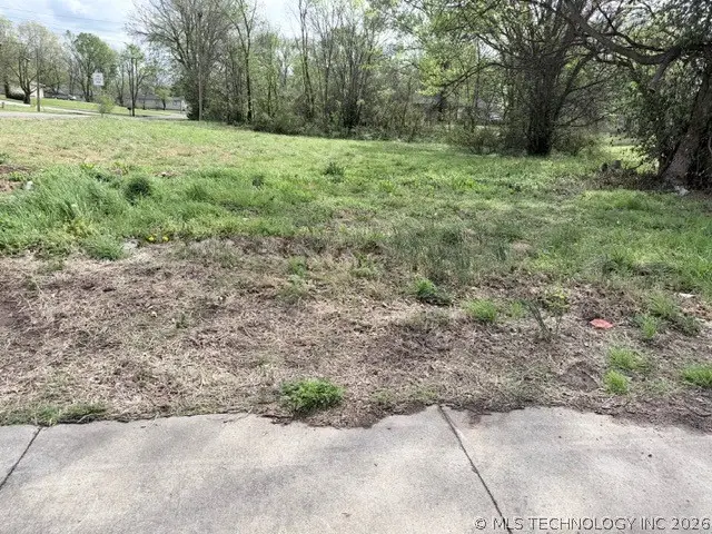101 S Elliott Street, Pryor, OK 74361 - #3