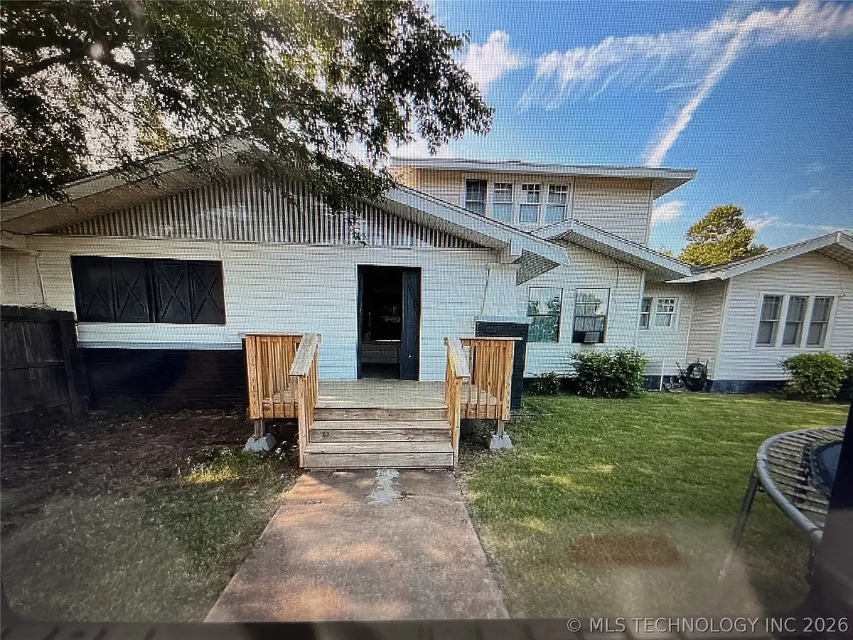 1302 N 7th Avenue, Durant, OK 74701 - #1