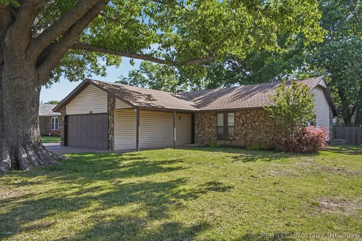 5713 S Birch Avenue, Broken Arrow, OK 74011 - #1