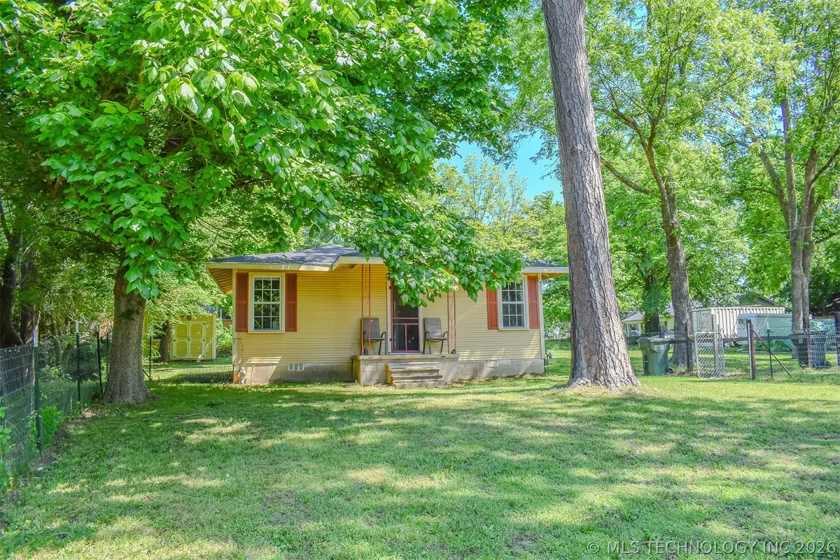 205 SE 2nd Street, Antlers, OK 74523 - #1