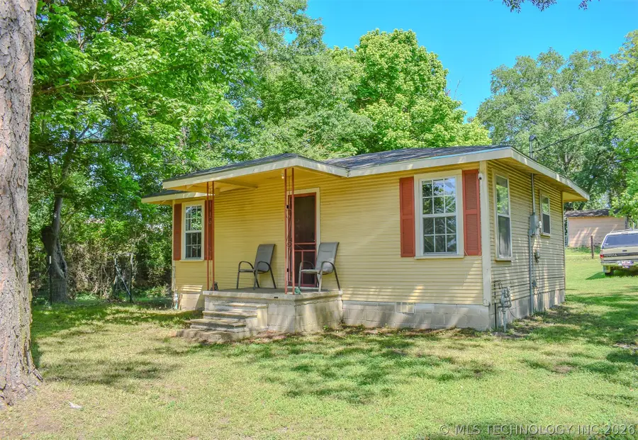 205 SE 2nd Street, Antlers, OK 74523 - #2