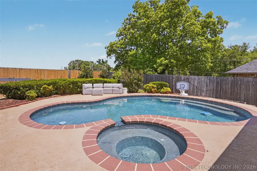 9503 E 112th Place S, Bixby, OK 74008 - #2